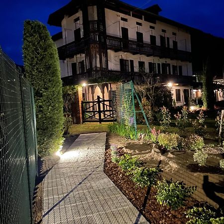 Dimora Fiorita Junior My Holiday Home Varallo Exteriér fotografie