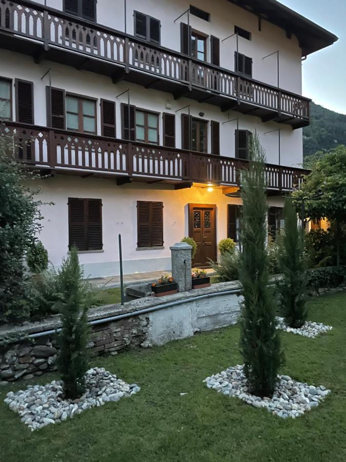 Dimora Fiorita Junior My Holiday Home Varallo Exteriér fotografie